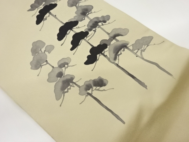 作家物　手描き松模様名古屋帯